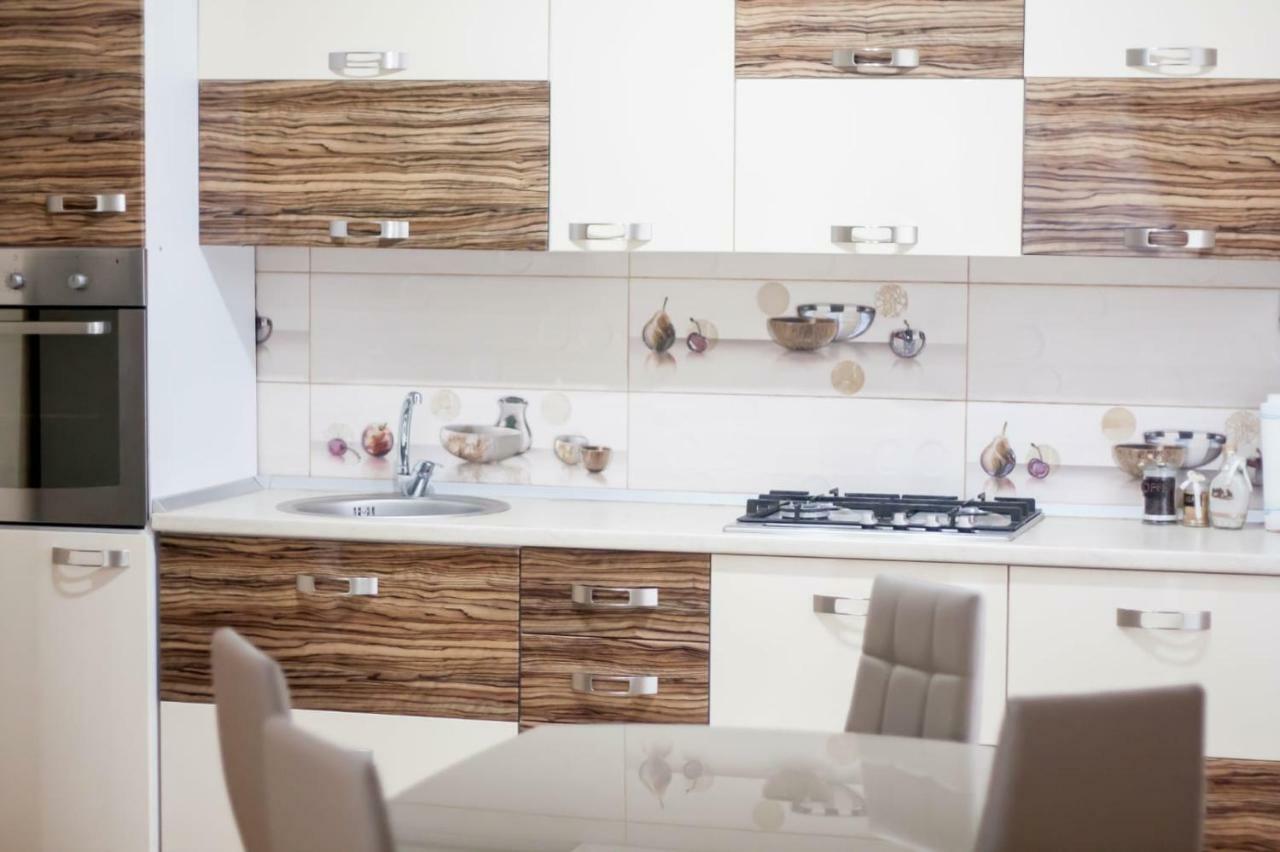 Cosy Apartment I Тиргу-Муреш Екстер'єр фото